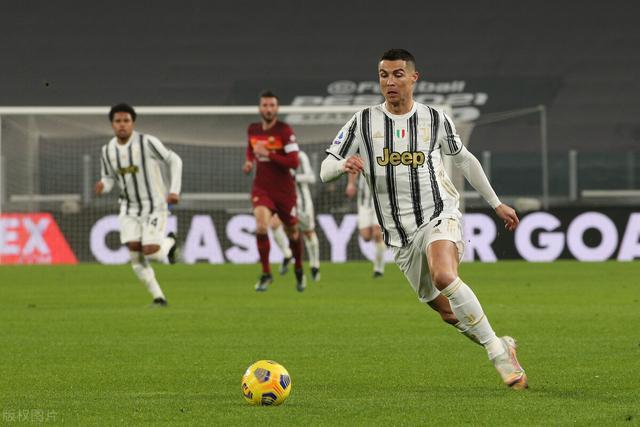 尤文轻取国米，C罗补时绝平欧联杯