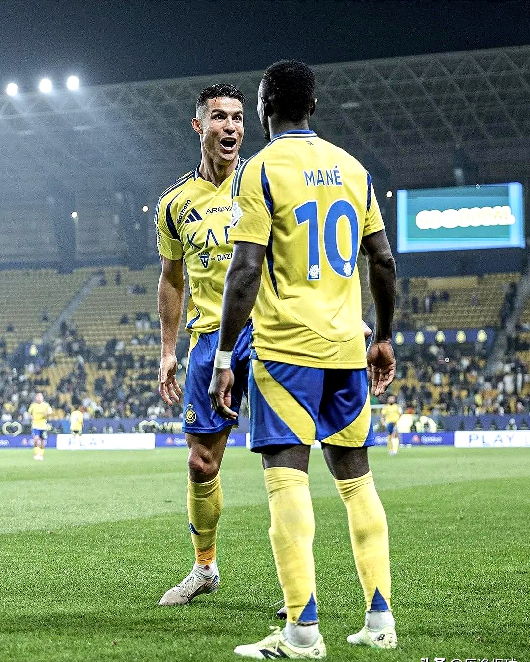 关于AC米兰战平那不勒斯,C罗扑点救主亚洲杯的信息 关于AC米兰战平那不勒斯,C罗扑点救主亚洲杯的信息